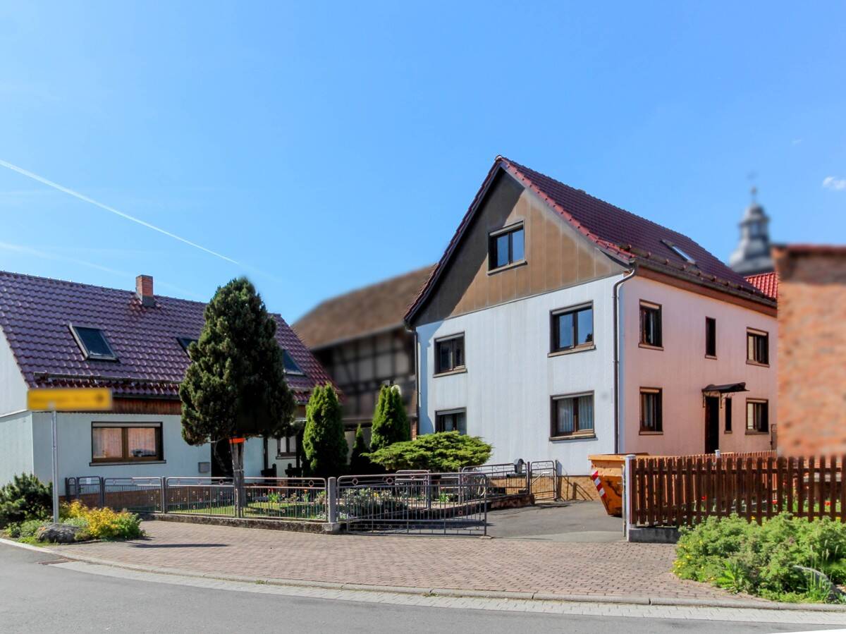 Einfamilienhaus mit Scheune und Nebengebäude in Oberkatz, 36452 Kaltennordheim