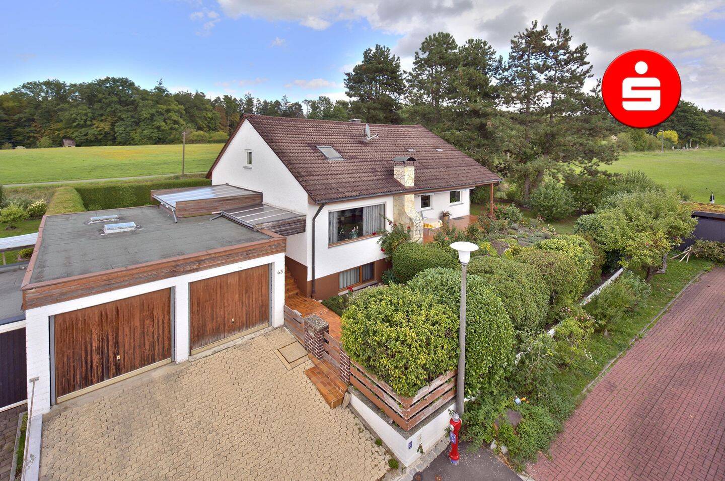 Gepflegtes Einfamilienhaus in Feucht-Moosbach mit viel Platz, 90537 Feucht