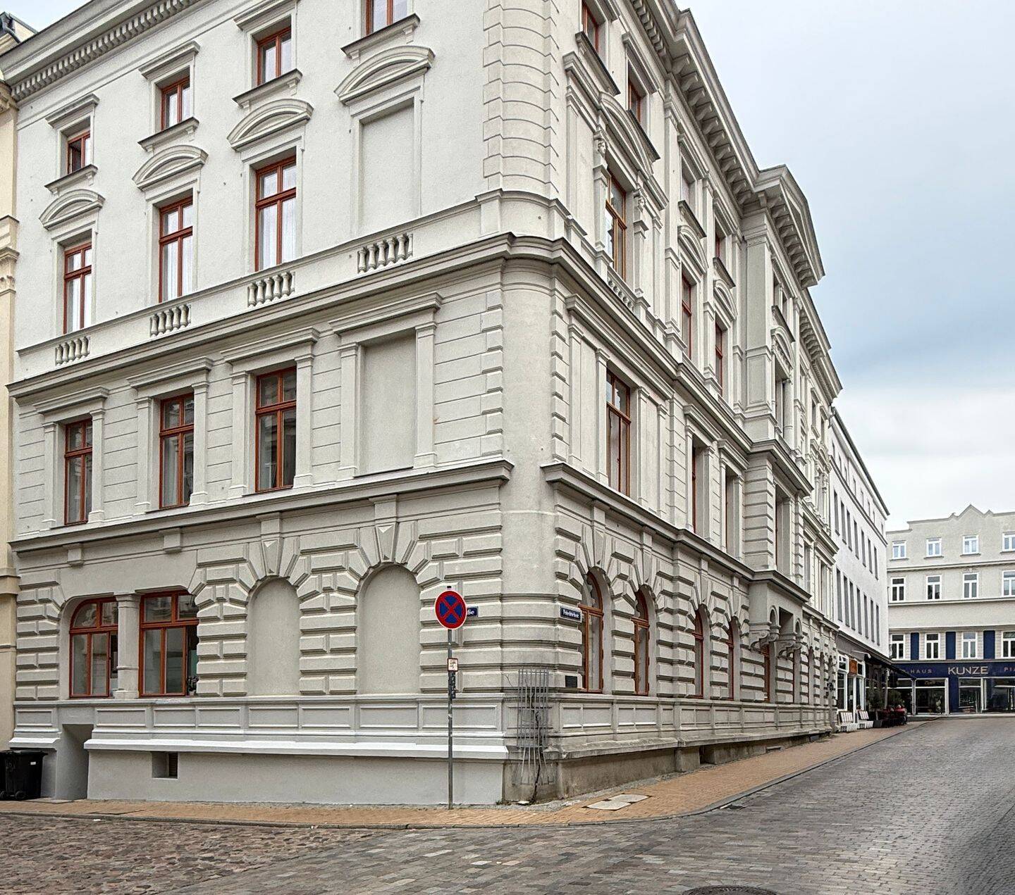 2 Zimmer-Wohnung mit Aufzug, in zentraler Innenstadtlage., 19055 Schwerin