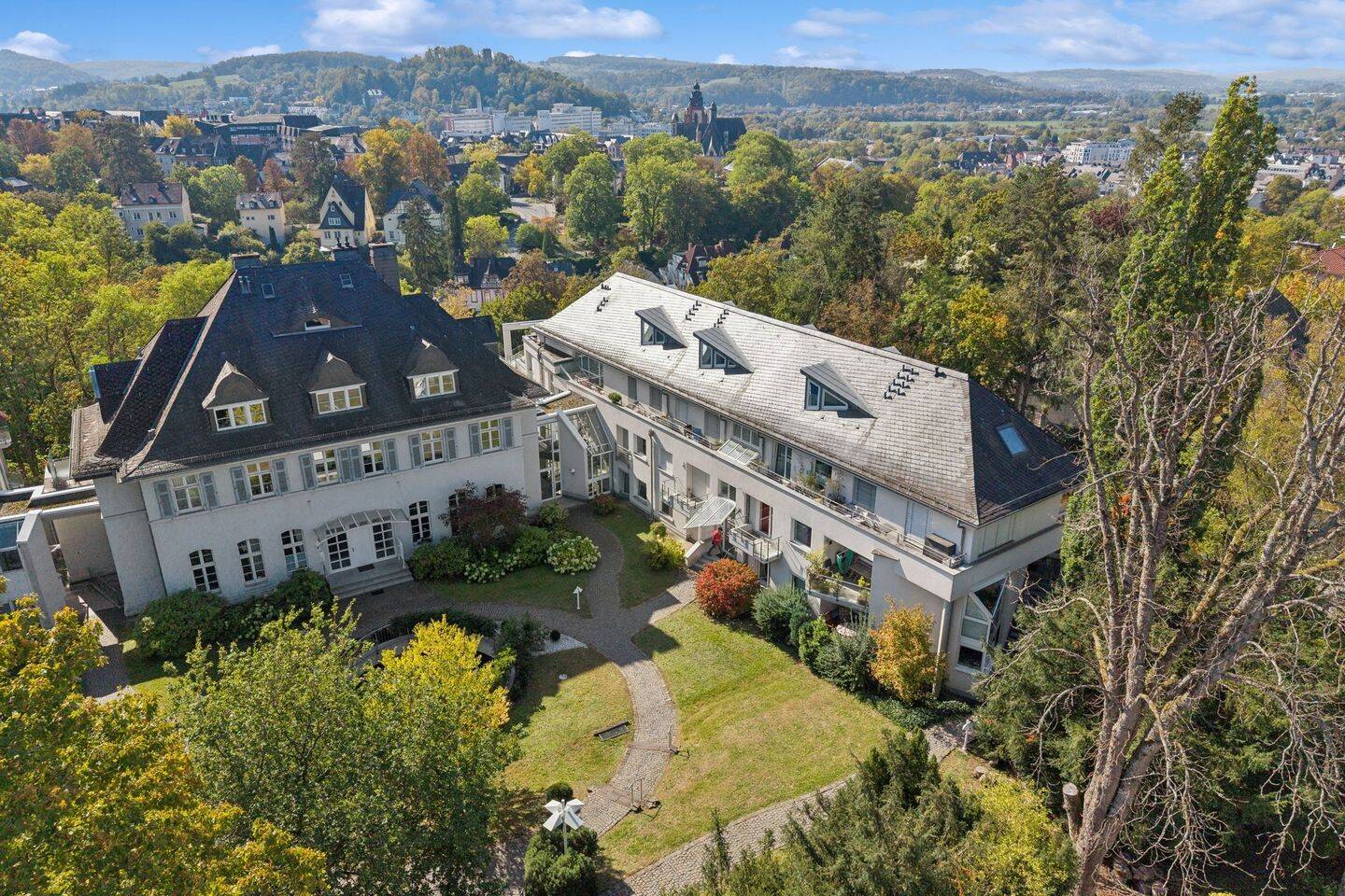 Architektonisches Juwel am Deutschherrenberg – außergewöhnliche Maisonettewohnung, 35578 Wetzlar