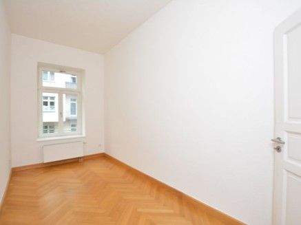 2-Zimmer Altbauwohnung mit Balkon in Gohlis, 4157 Leipzig (Gohlis-Mitte Gohlis-Nord Möckern)