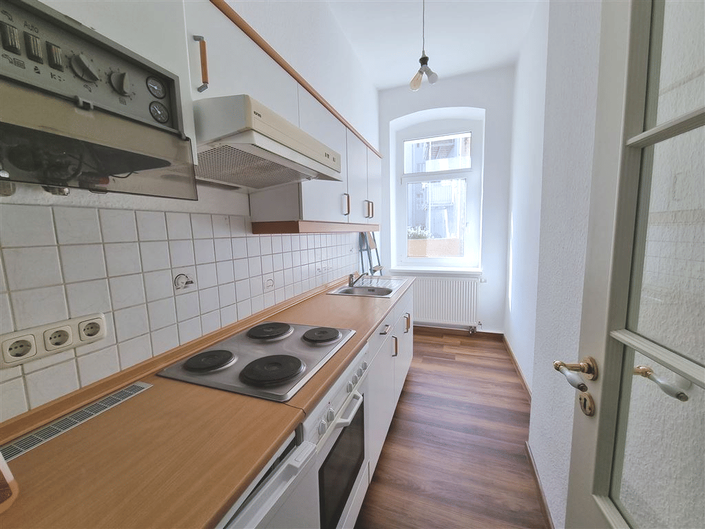 Ruhiges Wohnen in zentraler Lage charmante Pkw-Stellplatz und Keller, 14473 Potsdam (Südliche Innenstadt Teltower Vorstadt Templiner Vorstadt)