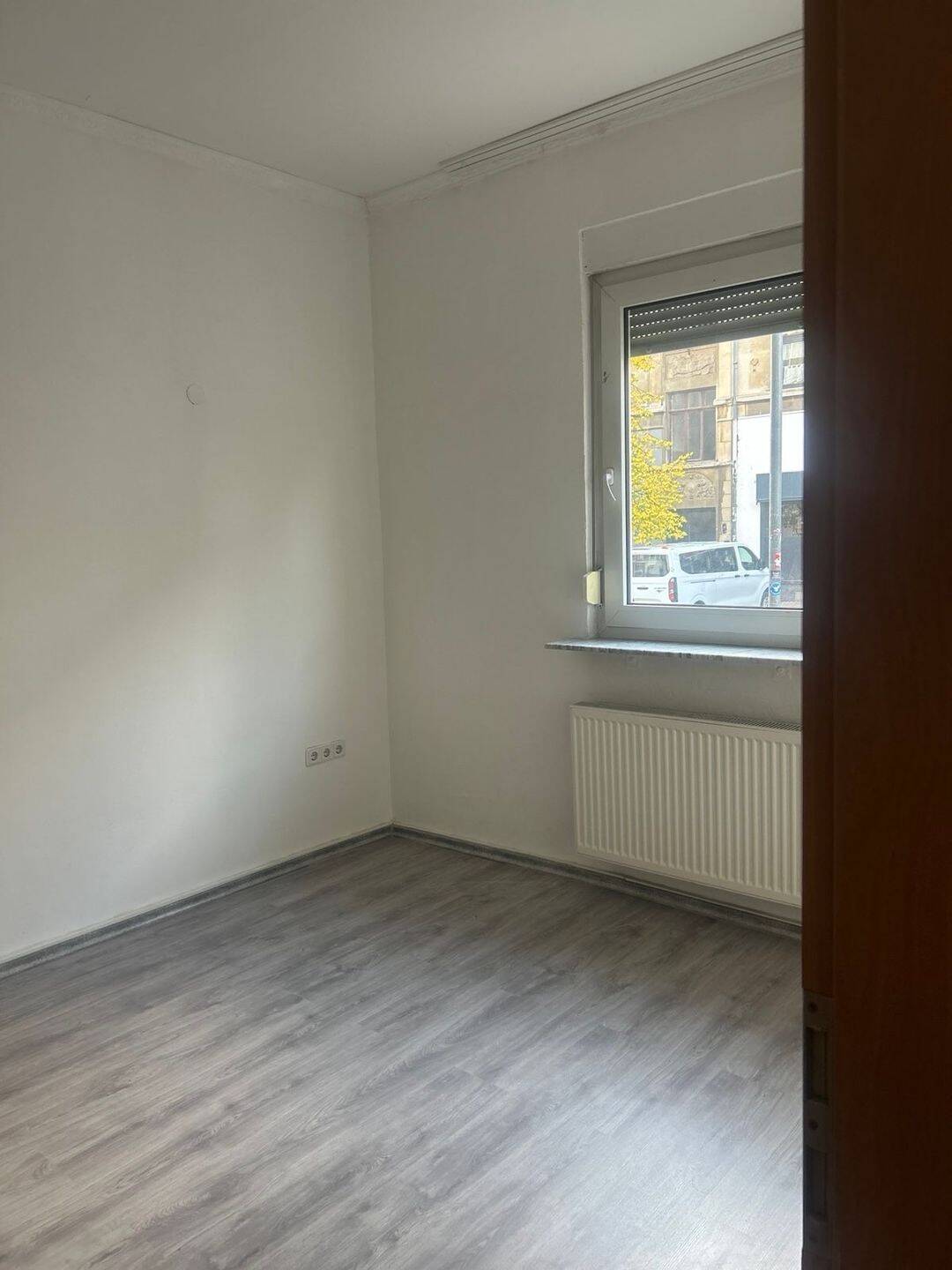 4 Zimmer Erdgeschosswohnung zu vermieten, 38122 Braunschweig