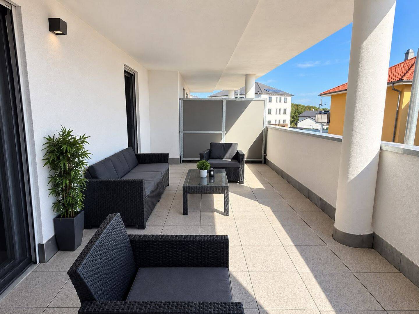 Moderne 2-Zimmer-EG-Wohnung mit großem Außenbereich | Bj. 2023 | Stellplatz, 96193 Wachenroth