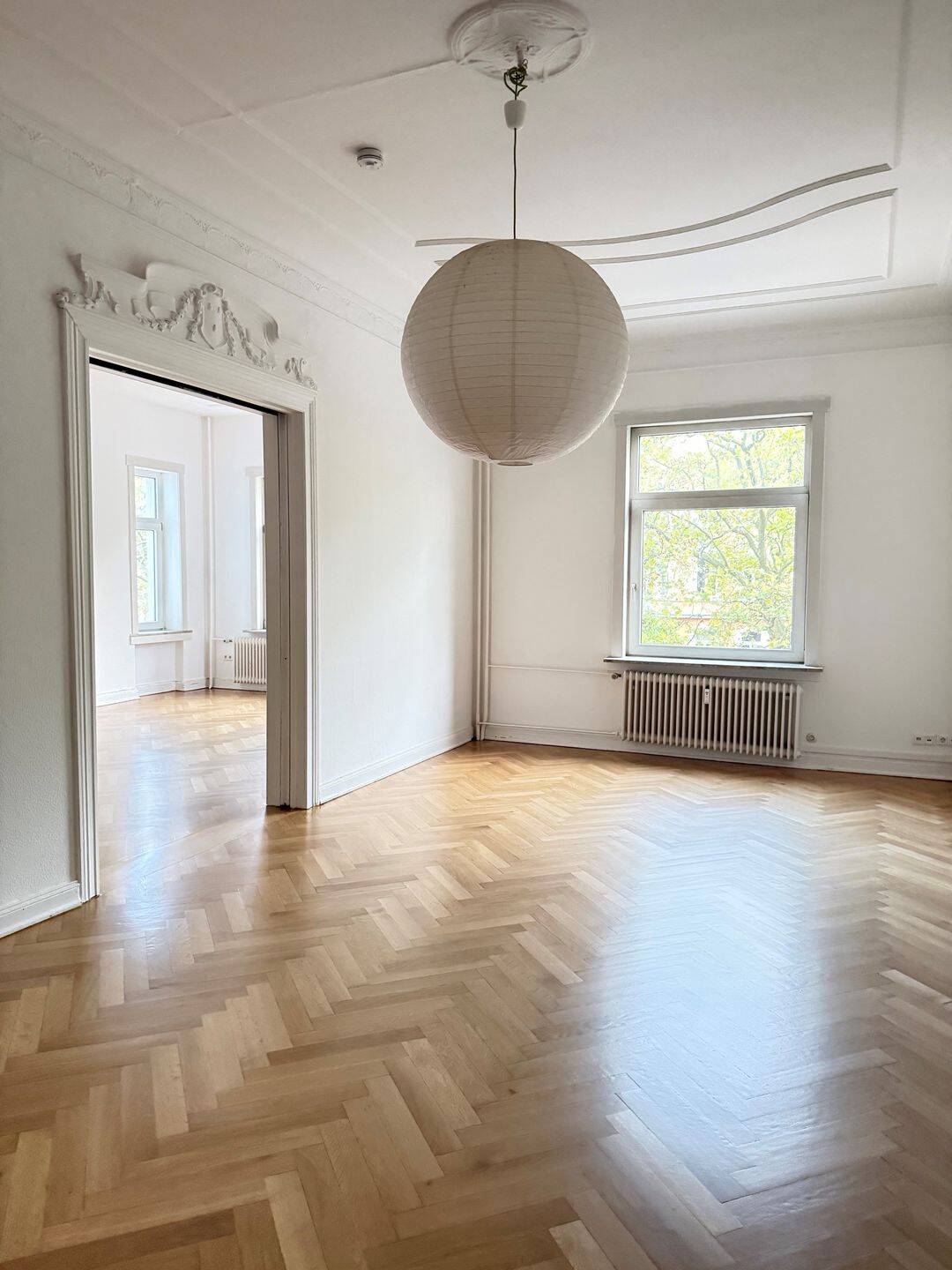 Sanierte 7,5 Zimmer Whg.im Östlichen Ringgebiet mit Süd-Balkon, 38102 Braunschweig (Braunschweig)