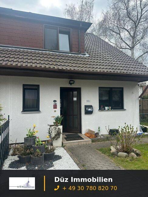 Gepflegte Doppelhaushälfte mit Süd-Garten in ruhiger Wohnlage von Berlin-Rudow, 12353 Berlin (Neukölln Buckow Gropiusstadt Kolonie Grüner Stern Rudow)