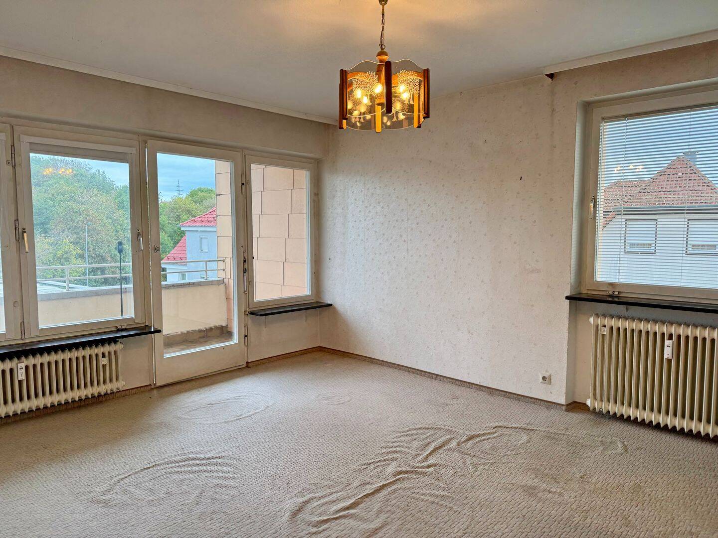 Großzügige 2-Zimmer-Wohnung mit Balkon – attraktiv für preisbewusste Käufer, 72250 Freudenstadt
