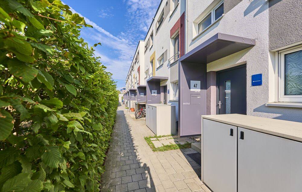 Gepflegtes Reihenmittelhaus mit viel Platz in München-Trudering, 81829 München (Berg am Laim Trudering-Riem)