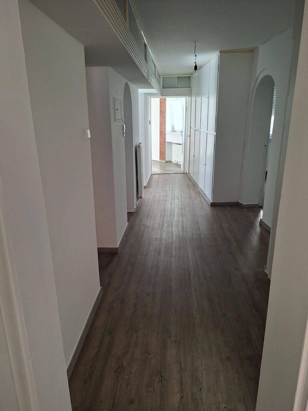 WG geeignet! 5 Zi.-Altbau-Wohnung in Altstadtlage von Stuttgart-Bad Cannstatt, 70372 Stuttgart (Bad Cannstatt)