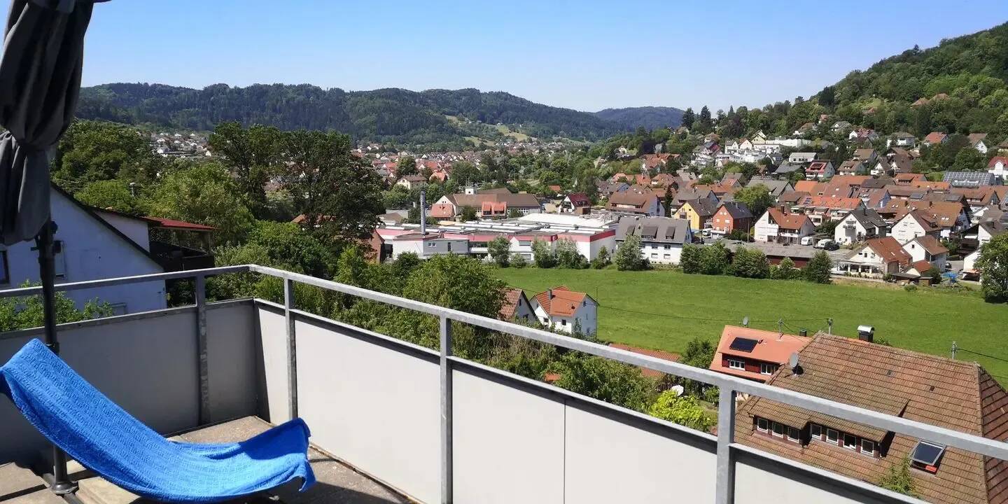 Schöne Panorama- Maisonettewohnung mit 3,5 Zimmern in Murrhardt, 71540 Murrhardt