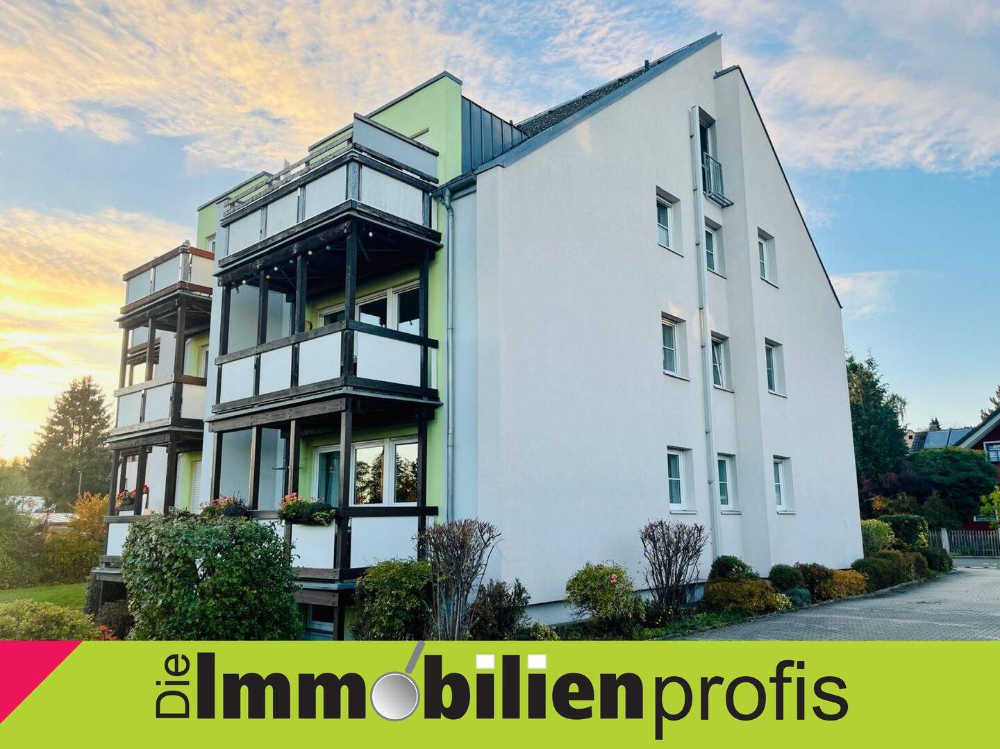 H-53088 – Attraktive 3-Zi.-Wohnung mit EBK, 2 Balkonen und Garage in Gattendorf, 95185 Gattendorf