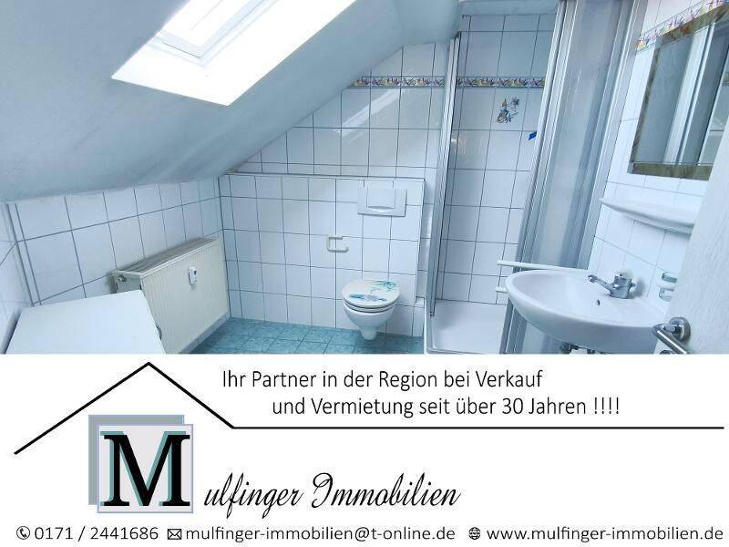 2 Zi. Wohnung im Dachgeschoss mit Stellplatz, 91325 Adelsdorf