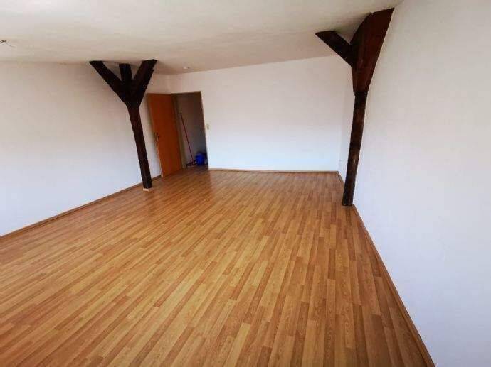 Große 1-Raum Wohnung im Zentrum, 6618 Naumburg (Saale)