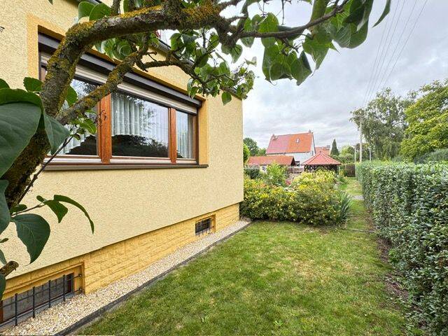 Hochwertige Ausstattungsdetails, ein stimmiges Wohnkonzept und das charmante Gesamtbild machen dieses Haus zu einem idealen Zuhause, 7745 Jena