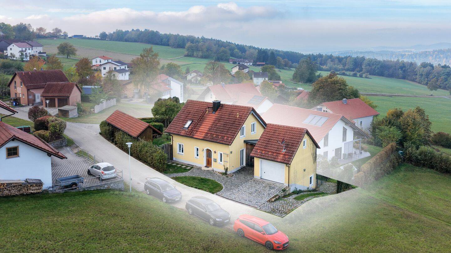 Gepflegtes Einfamilienhaus mit Garten und Weitblick in Kolmberg bei Waffenbrunn, 93494 Waffenbrunn