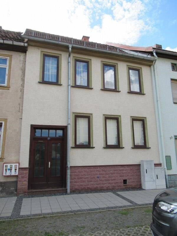 Solides Wohnhaus mit Potential – Hof und Garten inklusive, 99885 Ohrdruf