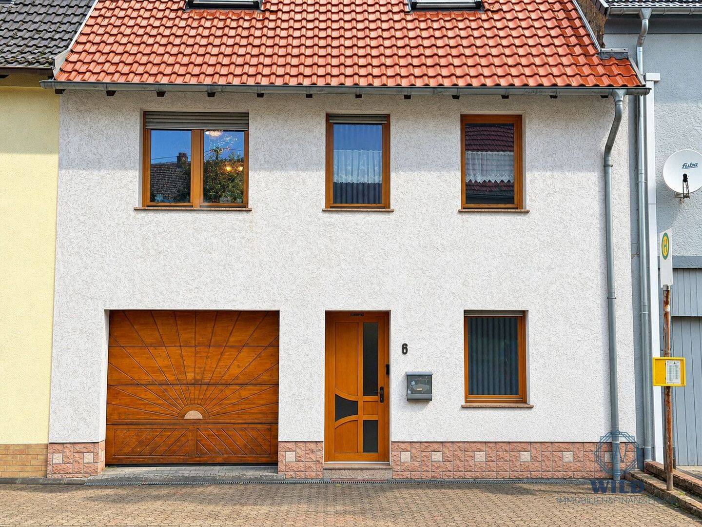 Wohnen mit Charakter! Besonderes 6-Zimmer-Haus – Grundstück gemäß WEG aufgeteilt!, 66346 Püttlingen