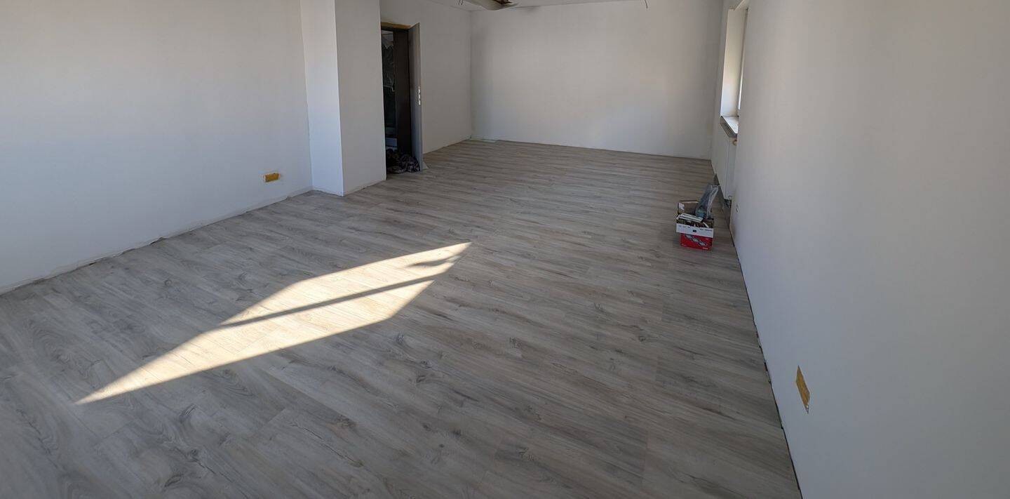 Sanierte Etagenwohnung mitten in Griesheim / DA, 64347 Griesheim