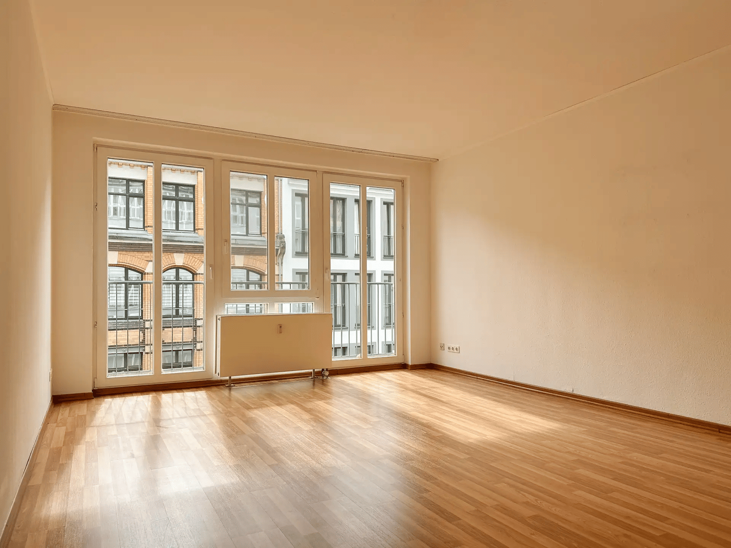 Wohnung direkt am Bahnhof, 4109 Leipzig (Zentrum Zentrum-Nord Zentrum-West)