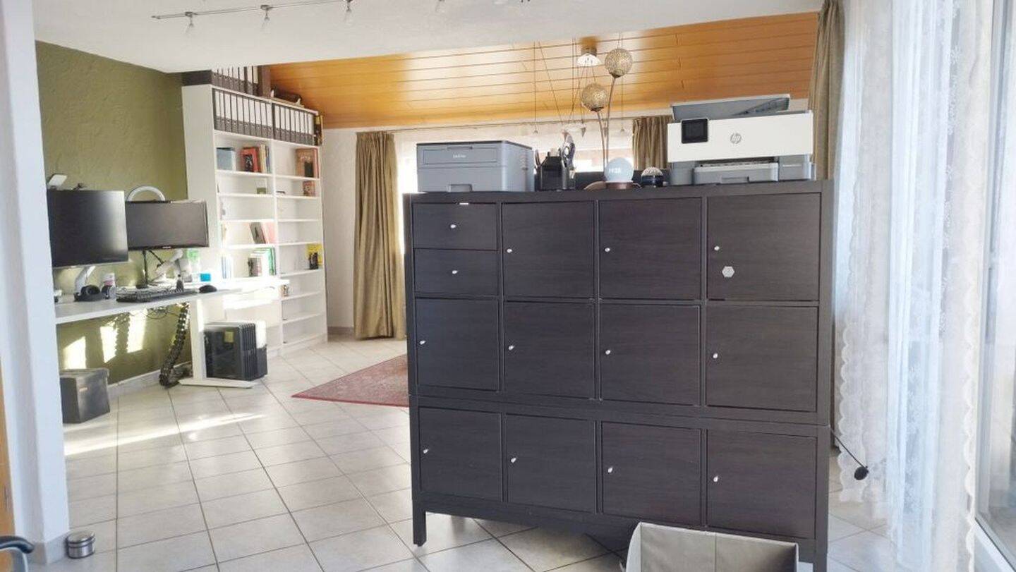 Sehr schöne, helle 3,5 Zi- Wohnung mit großem Balkon, AA und EBK in Ammerbuch, 72119 Ammerbuch
