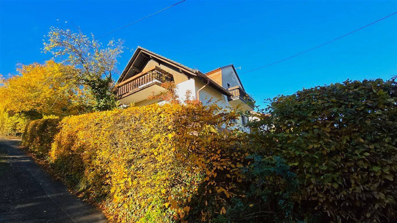 Einfamilienhaus mit Panoramablick und viel Potenzial in Lohr am Main, 97816 Lohr a. Main (Lohr)
