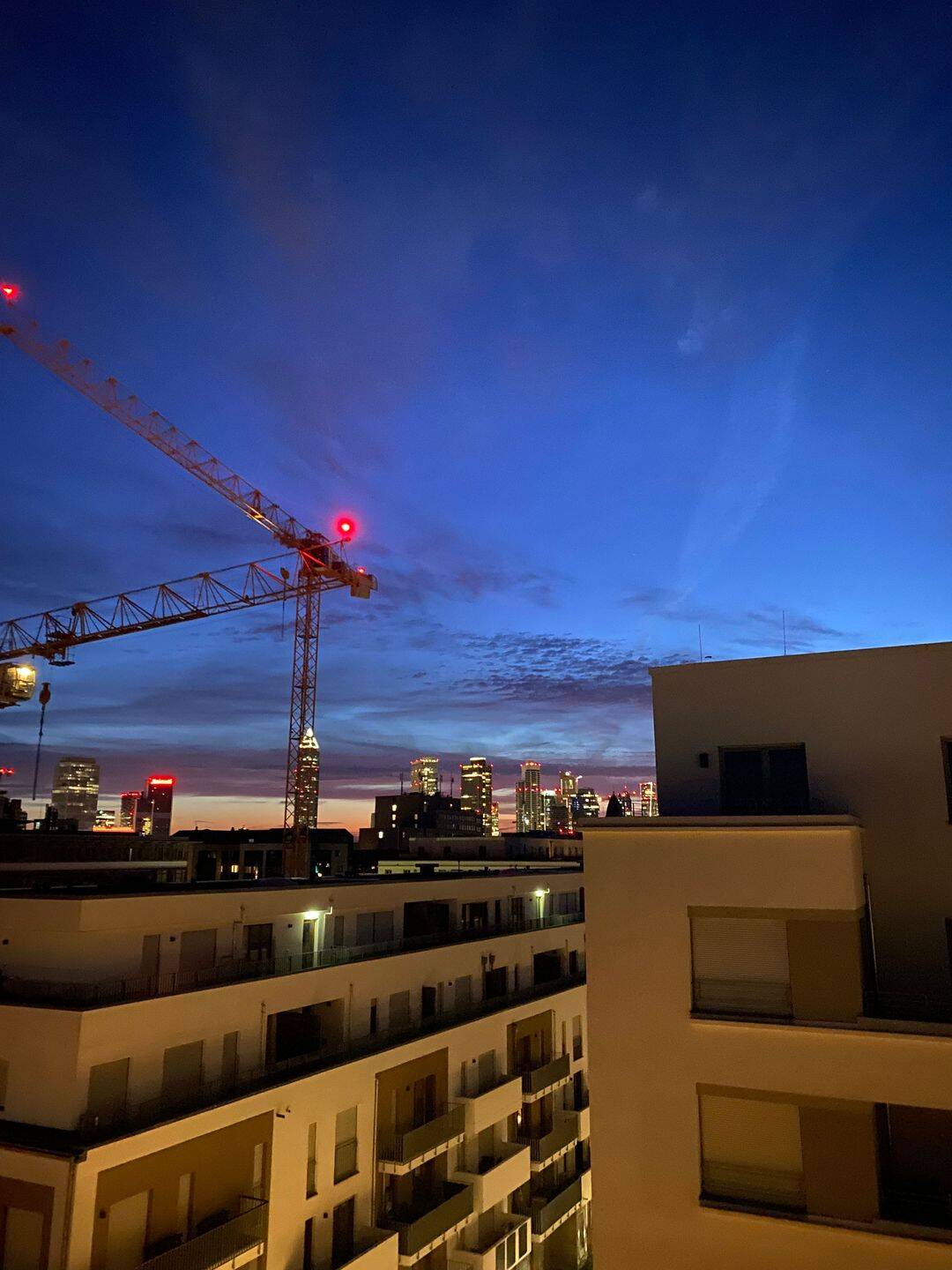 Penthouse mit schöner Aussicht! Balkon!, 60326 Frankfurt am Main (Gallus Griesheim)