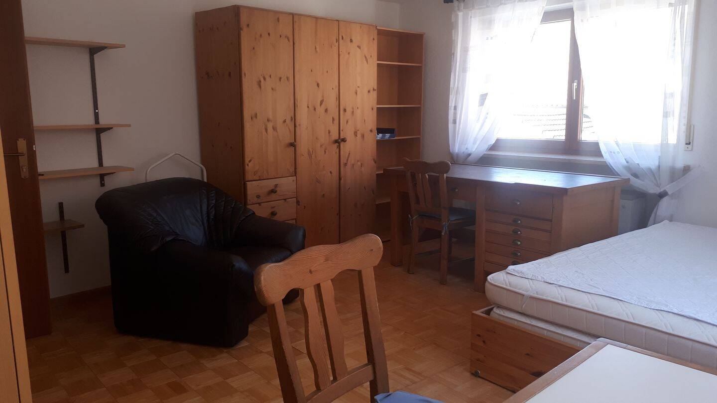3-Mann-WG hat 1 Zimmer frei, 79238 Ehrenkirchen