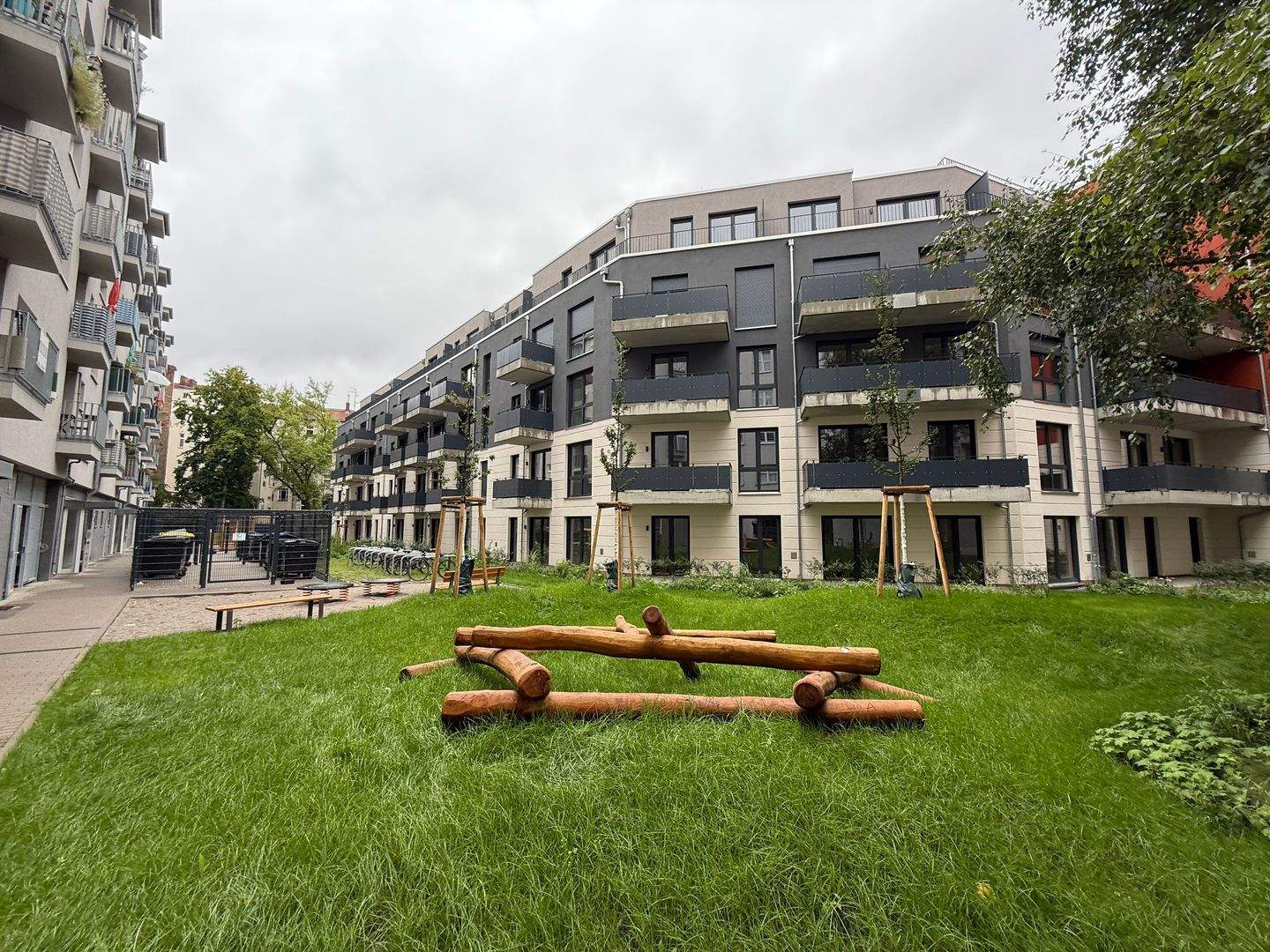 2-Zimmer-Neubau, zentral, Penthouse, 4. OG, Erstbezug, ruhige Lage im Hinterhof, 13357 Berlin (Mitte Gesundbrunnen Kolonie Sandkrug I Wedding)