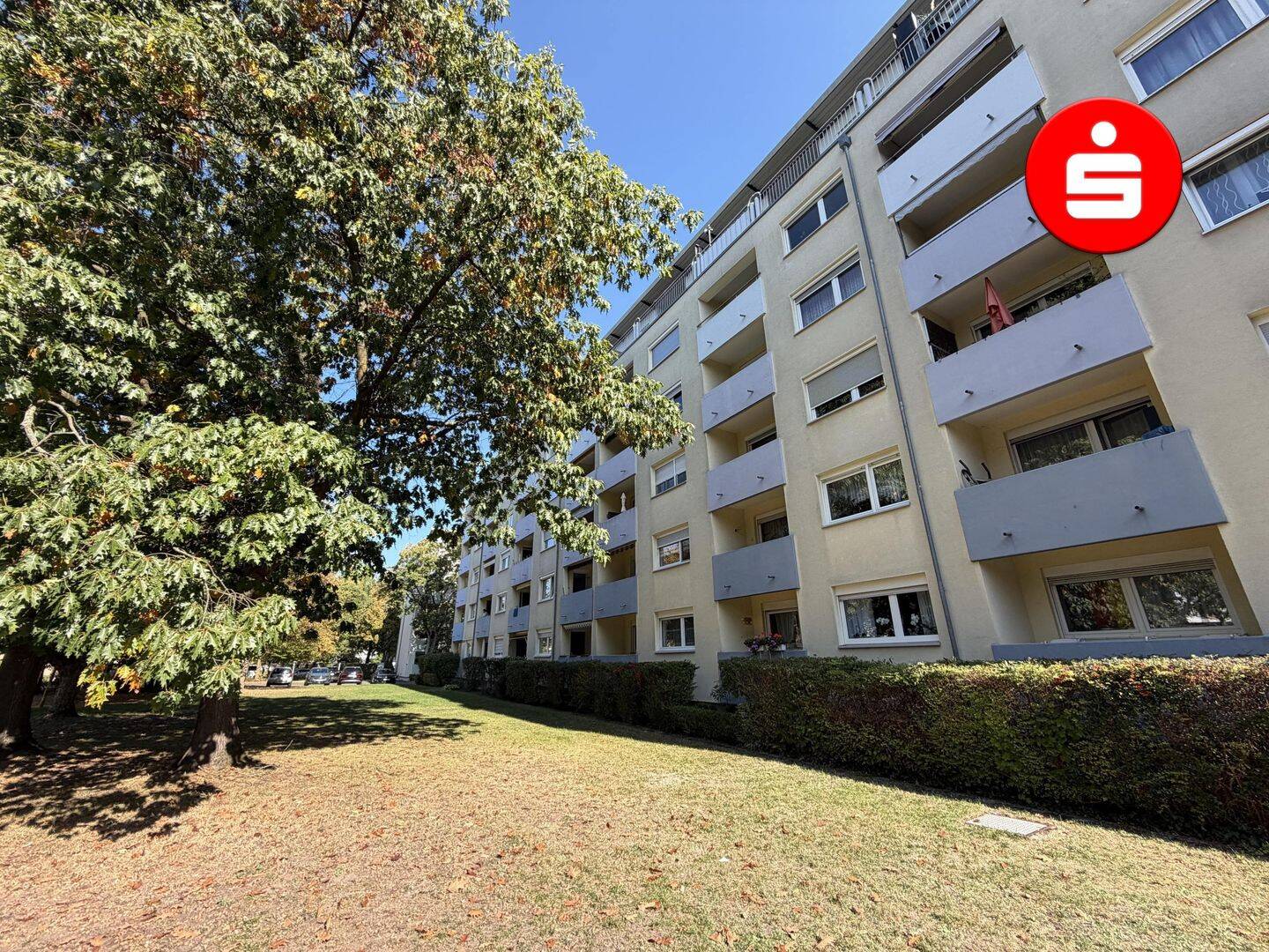 Attraktive 3-Zimmer-Eigentumswohnung mit Westausrichtung und modernisiertem Wohnkomfort in Röthenbach bei Schweinau, 90449 Nürnberg (Gebersdorf Neuröthenbach Röthenbach bei Schweinau)