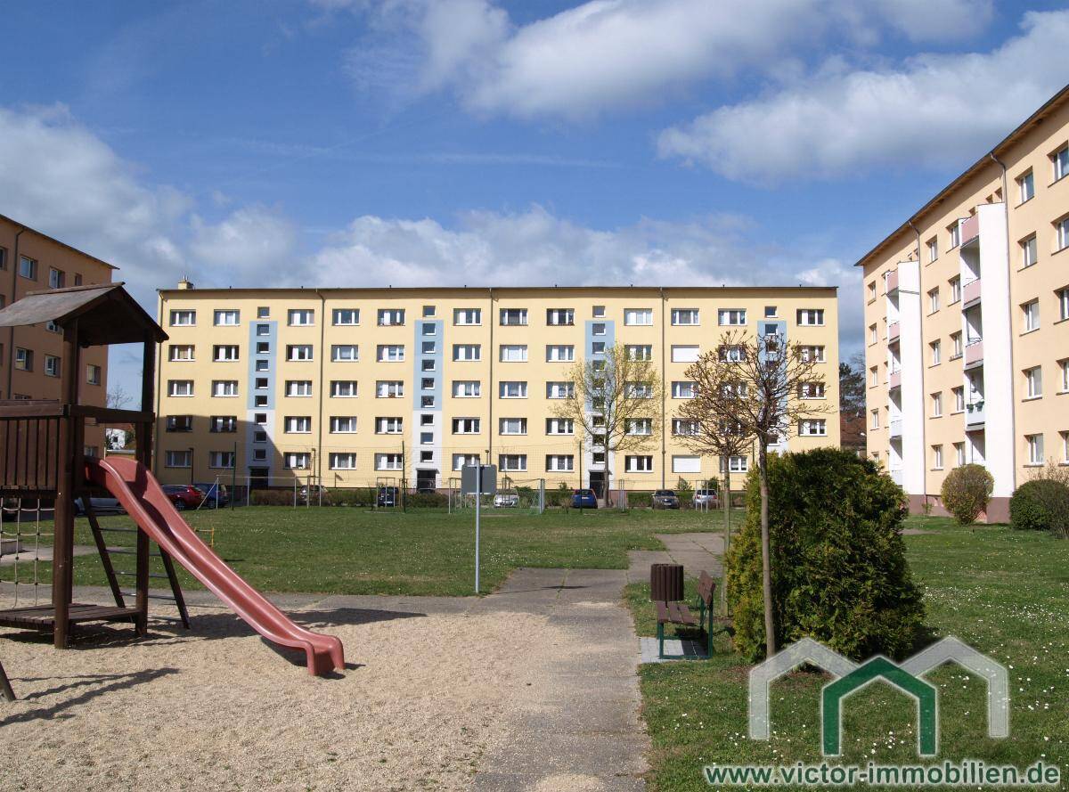** 2-Zimmer-Whg. in ruhiger Wohnlage mit Tageslichtbad, Wanne, separater Küche **, 4179 Leipzig (Altlindenau Leutzsch Neulindenau Schönau)