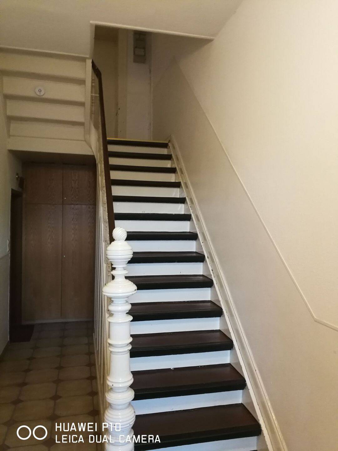 Dachgeschosswohnung, gewerblich als Büro/Praxis, 47137 Duisburg (Mittelmeiderich Obermeiderich Untermeiderich)