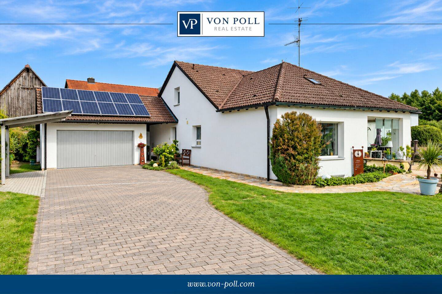 Wohnen mit Stil und Lebensqualität – Traumhaftes Einfamilienhaus mit Gartenparadies in Pleinfeld, 91785 Pleinfeld