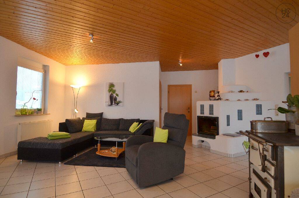 Schöne, große 3,5-Zimmer-Wohnung in Lörrach-Haagen, möbliert, 79541 Lörrach