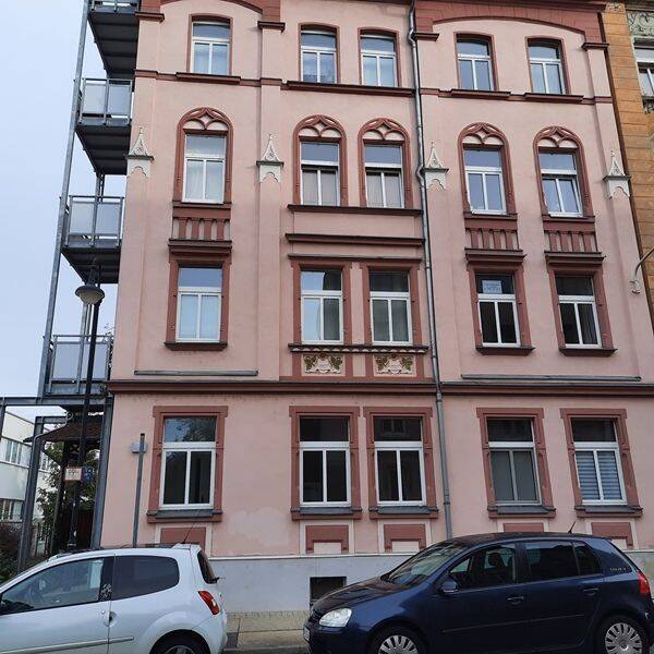 kleine 2-Raum Wohnung mit Balkon, 7548 Gera