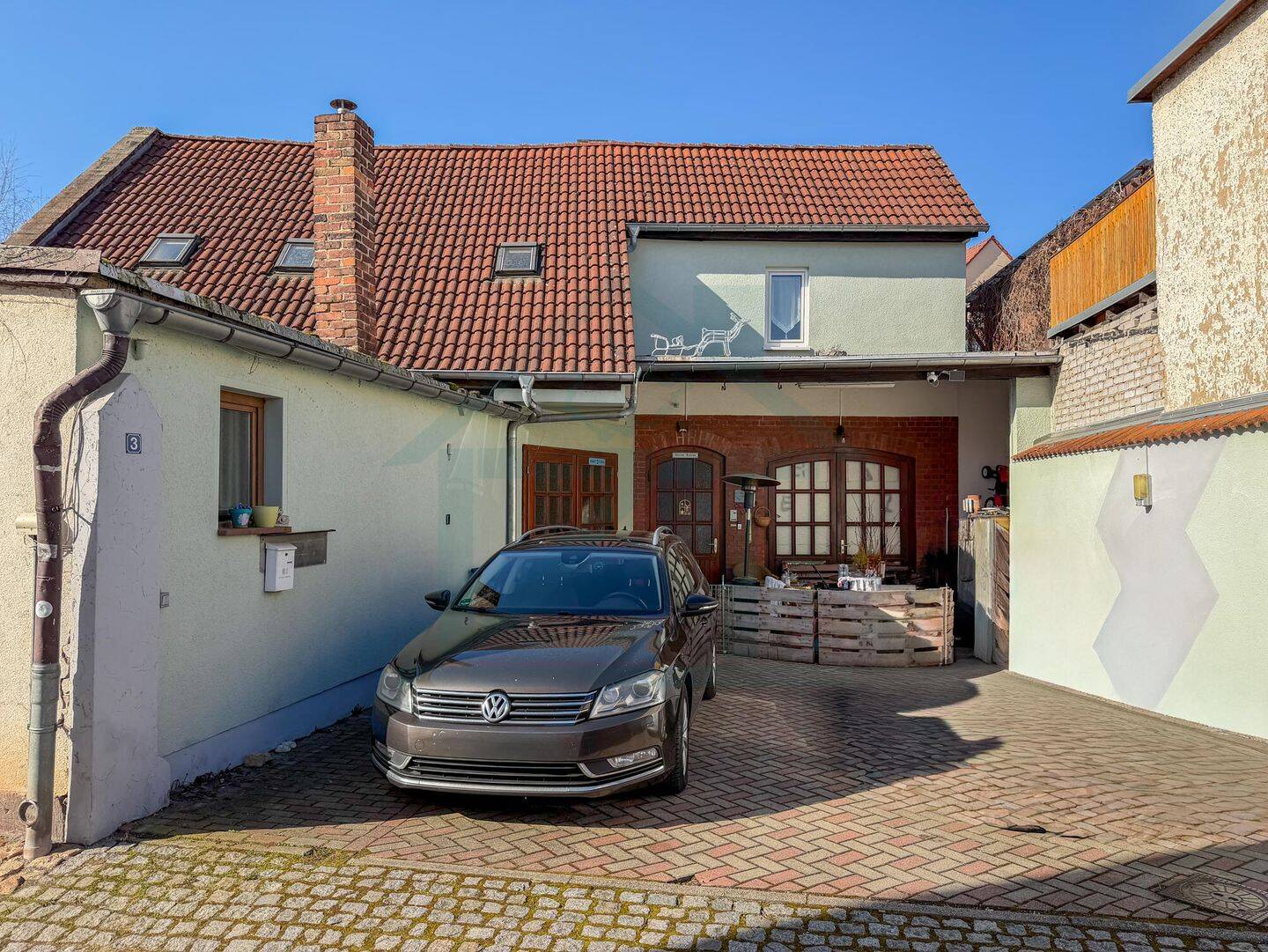 Großes Stadthaus mit Garten, Gewerbe & riesiger Lagerfläche – viele Möglichkeiten!, 7616 Bürgel