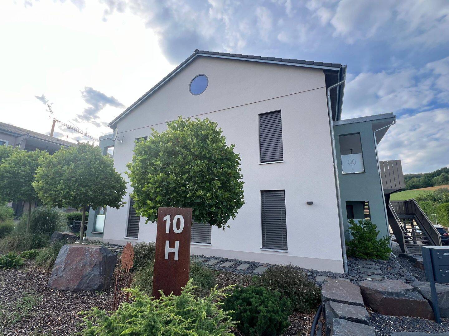 Hochwertige, helle 3 Zimmer Whg. mit Balkon, Strom u. Wärme OT Uetzing, 96231 Bad Staffelstein