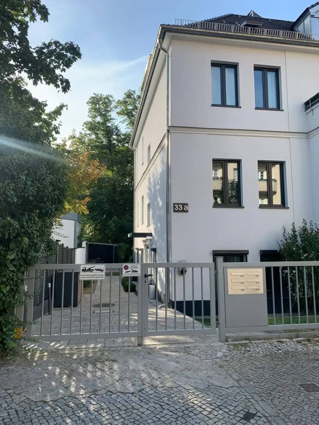 Dachgeschosswohnung in Berlin Westend, 14050 Berlin (Charlottenburg-Wilmersdorf)