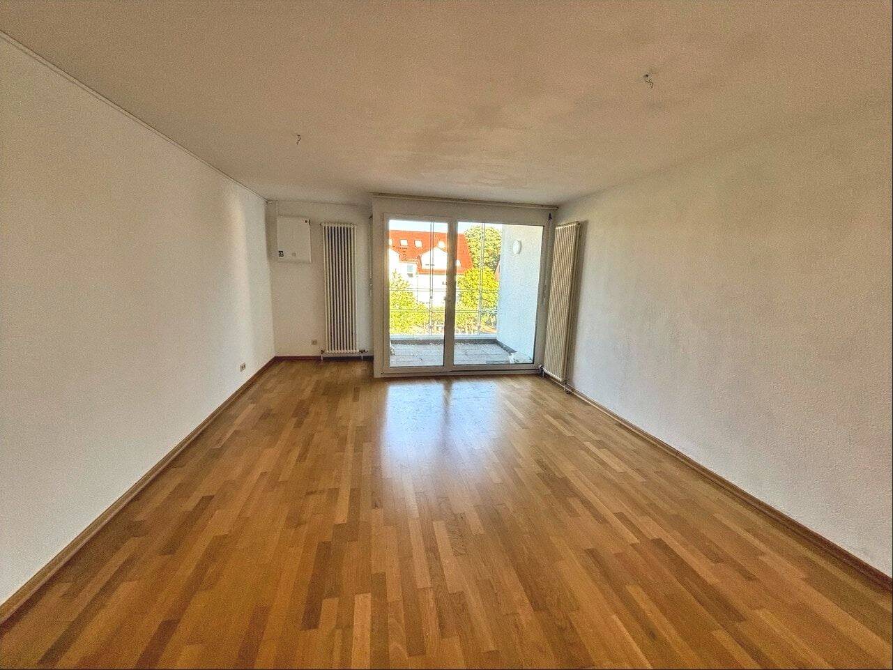 Schöne Wohnung in zentraler Lage von Maichingen!, 71069 Sindelfingen