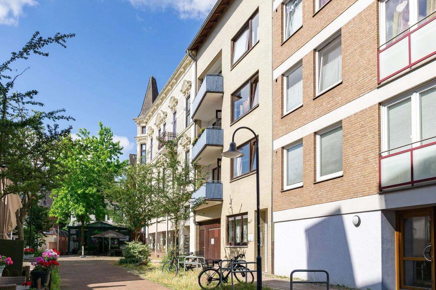 Zentrale Lage im alten Vegesack – schöne und gepflegte Wohnung mit Balkon im 2. Obergeschoss, 28757 Bremen (Aumund-Hammersbeck Fähr-Lobbendorf Schönebeck Sankt Magnus Vegesack)