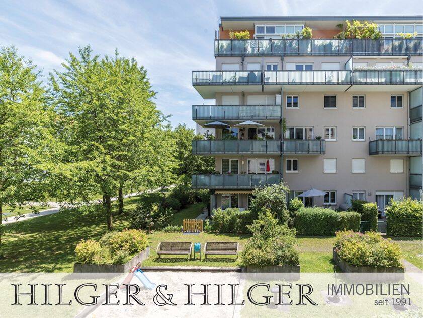 33 m² Wohn-, Ess- u. Kochbereich plus 18 m² Balkon davor- abs. ruhig mit Blick ins Grüne, 80807 München (Milbertshofen-Am Hart Schwabing-Freimann)