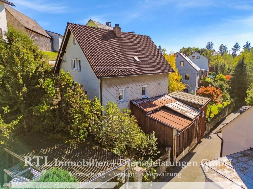 Sanierungsbedürftiges Häuschen zum Schnäppchenpreis (A1802), 95131 Schwarzenbach a. Wald