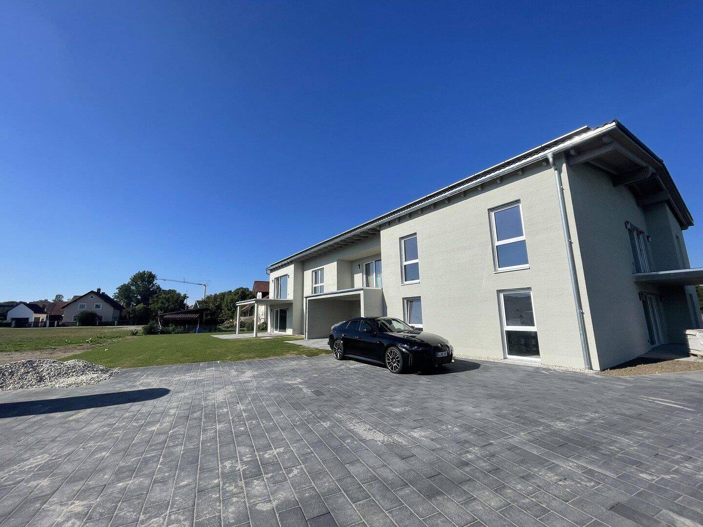 3-Zimmer-Erdgeschosswohnung mit Terrasse in Schönach, 93099 Mötzing
