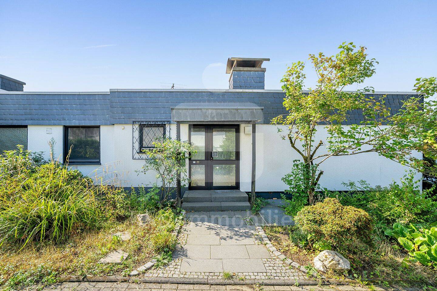 Attraktiver Winkelbungalow in naturnaher Wohnlage., 51467 Bergisch Gladbach (Dünnwald)