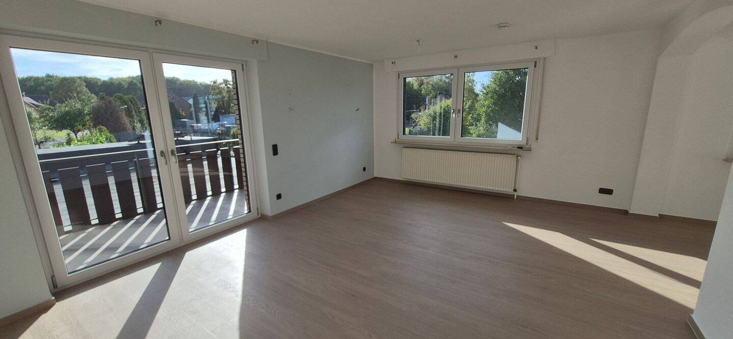Erstbezug nach Modernisierung! Helle ca. 86m²-Whg. (1.OG) im 2-FH, 45721 Haltern am See