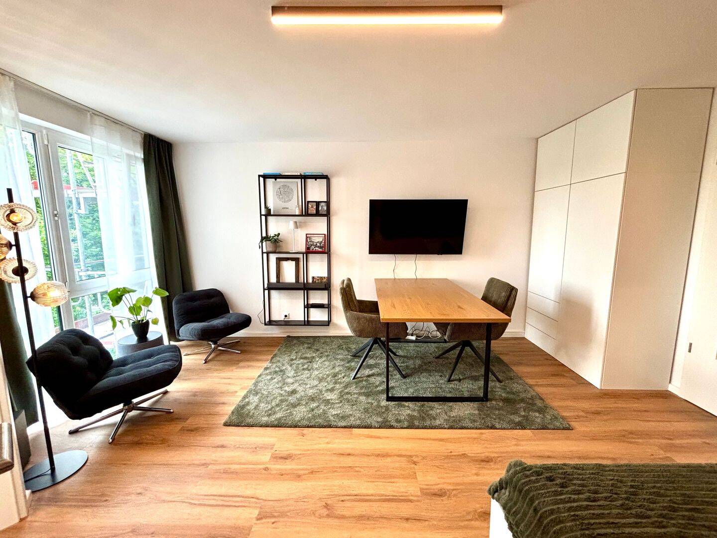 Zweitbezug nach Komplettmodernisierung | Hochwertig möbliertes Design-Apartment | All-Inclusive-Miete | in Top-Lage von Leipzig-Lindenau/Plagwitz, 4177 Leipzig (Altlindenau Lindenau)