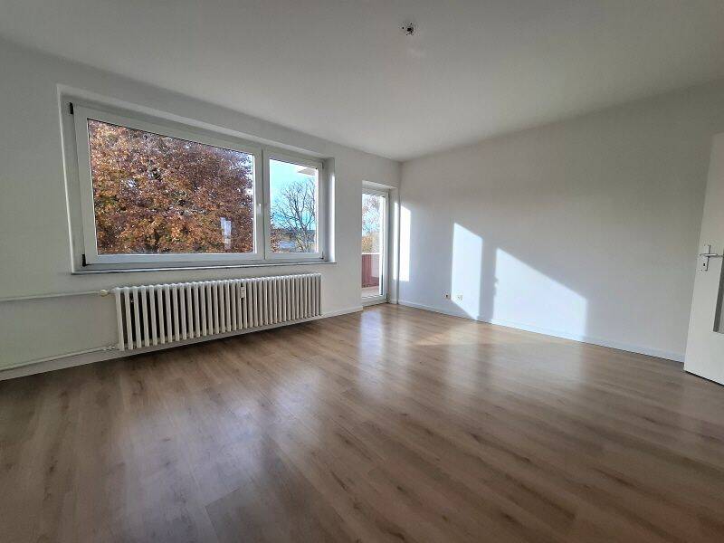 Helle 3ZKB mit Balkon, 32425 Minden