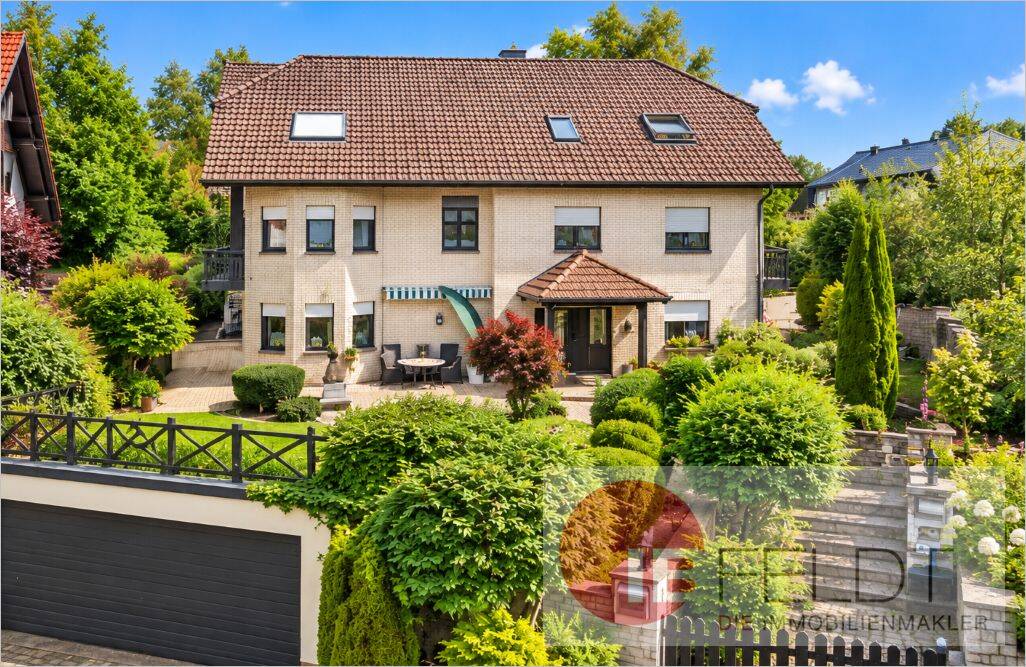 *PROVISIONSFREI* EFH m. Einliegerwohnung + Doppelgarage m. bebautes (Unter-)Erbbaurecht in Sundern, 59846 Sundern (Sauerland)