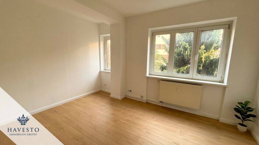 Neues Zuhause mit Wohlfühlfaktor: 2 Zimmer, Eckbadewanne, Grünblick, 39114 Magdeburg