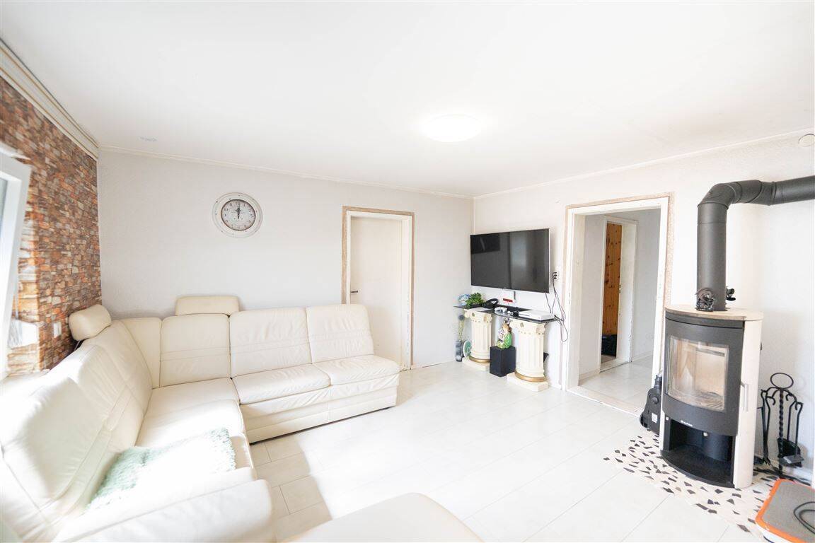 Attraktive 4-Zimmer-Wohnung mit Einbauküche und Stellplatz in Vöhringen, 89269 Vöhringen