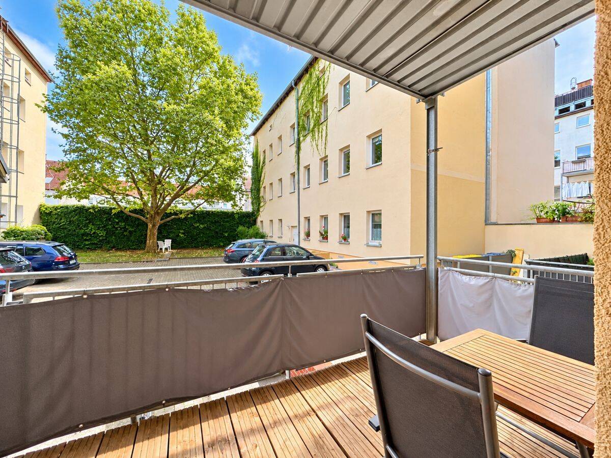 Rarität – Kleine 2-Raumwohnung mit Terrasse und EBK im Giebichensteinviertel, 6114 Halle (Saale) (Am Wasserturm Giebichenstein Innenstadt Paulusviertel Trotha)